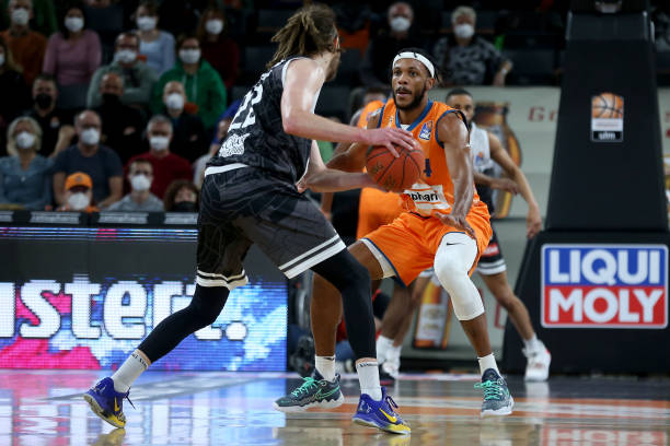 神层面为球 神层面为球